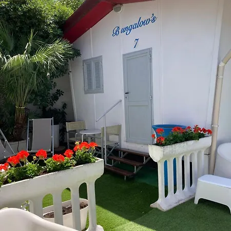 מלון Villaggio Benvivere סניגליה